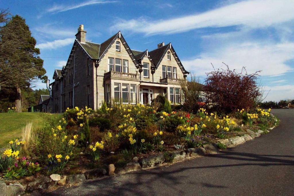 The Mountview Hotel Nethy Bridge Exteriör bild